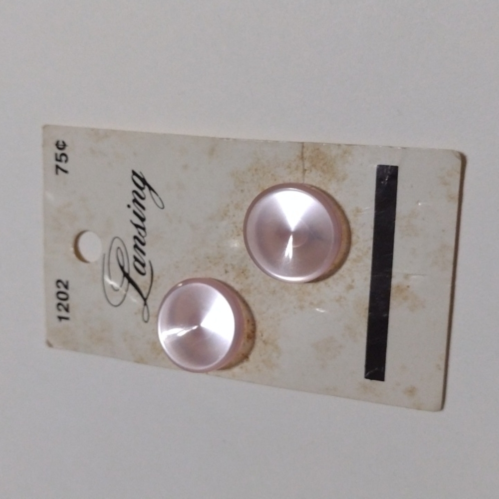 $1 Add-on 80s VTG .75" Pink Lansing Buttons 1202